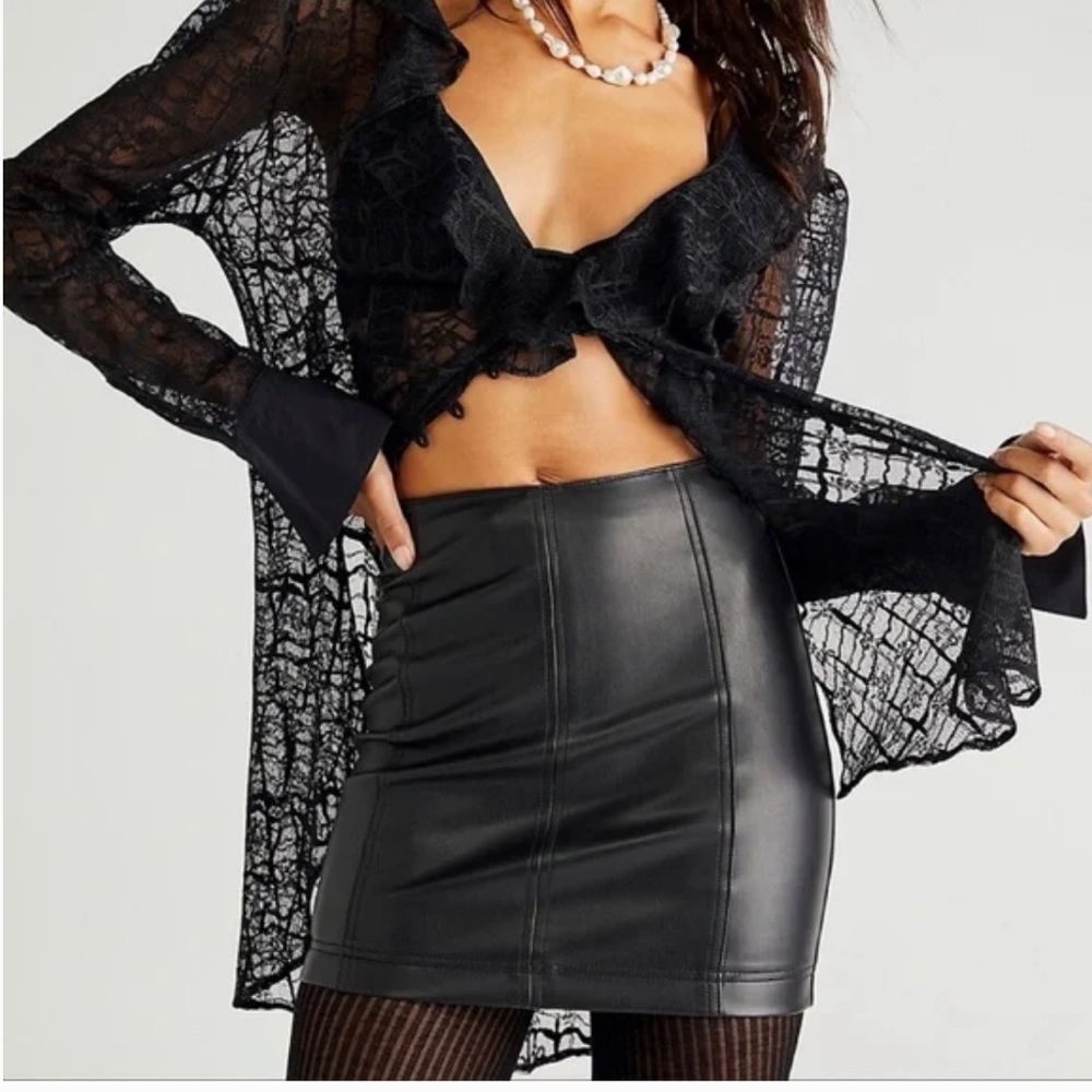 Free People Black Vegan Leather Skirt Size 4